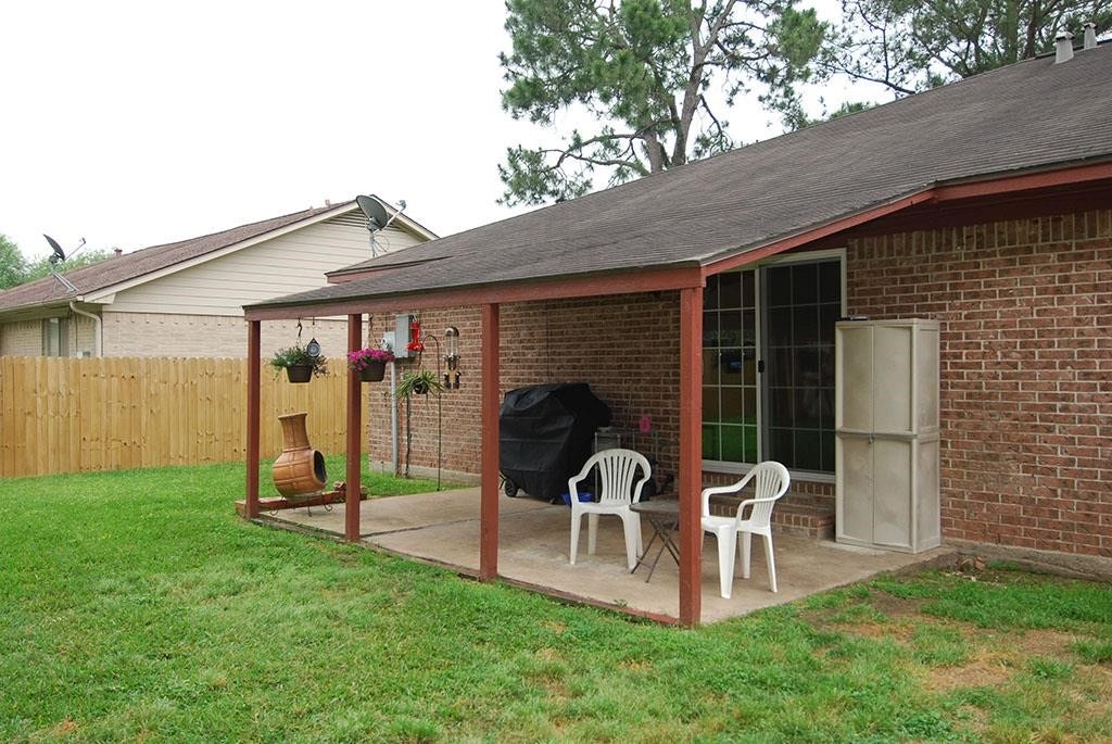 5421 Thistle Drive, Dickinson, TX 77539 5421 Thistle Drive, Dickinson, TX 77539