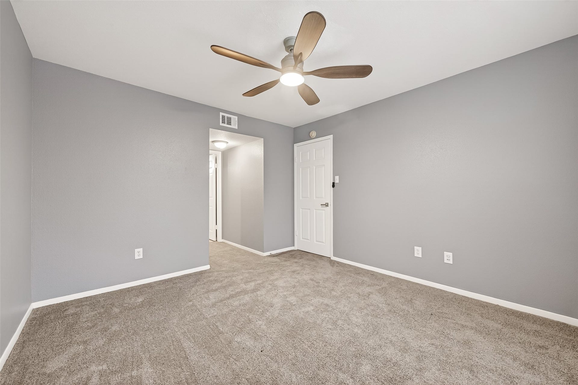 2100 Wilcrest Drive, #225, Houston, TX 77042 2100 Wilcrest Drive, #225, Houston, TX 77042