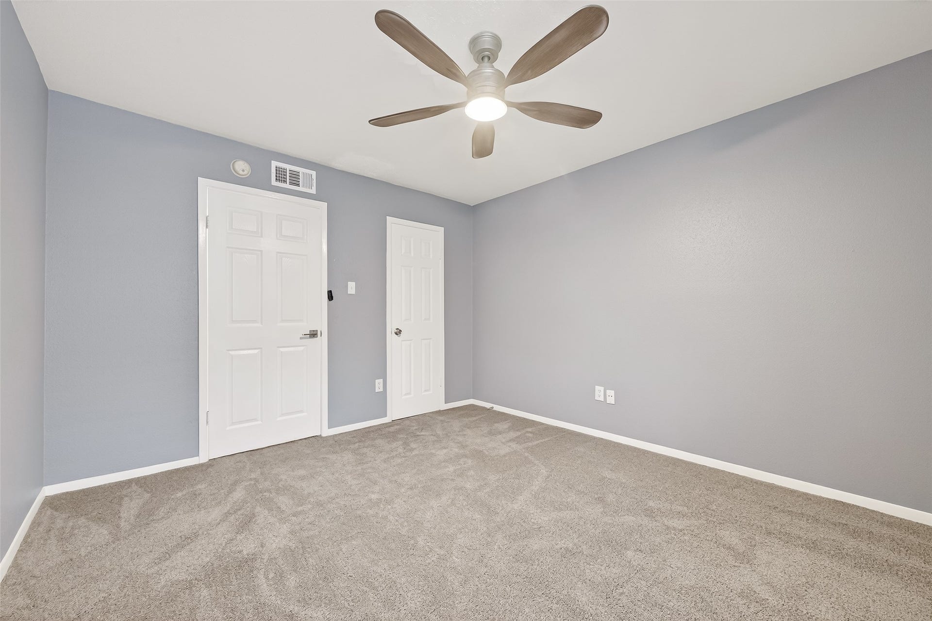 2100 Wilcrest Drive, #225, Houston, TX 77042 2100 Wilcrest Drive, #225, Houston, TX 77042