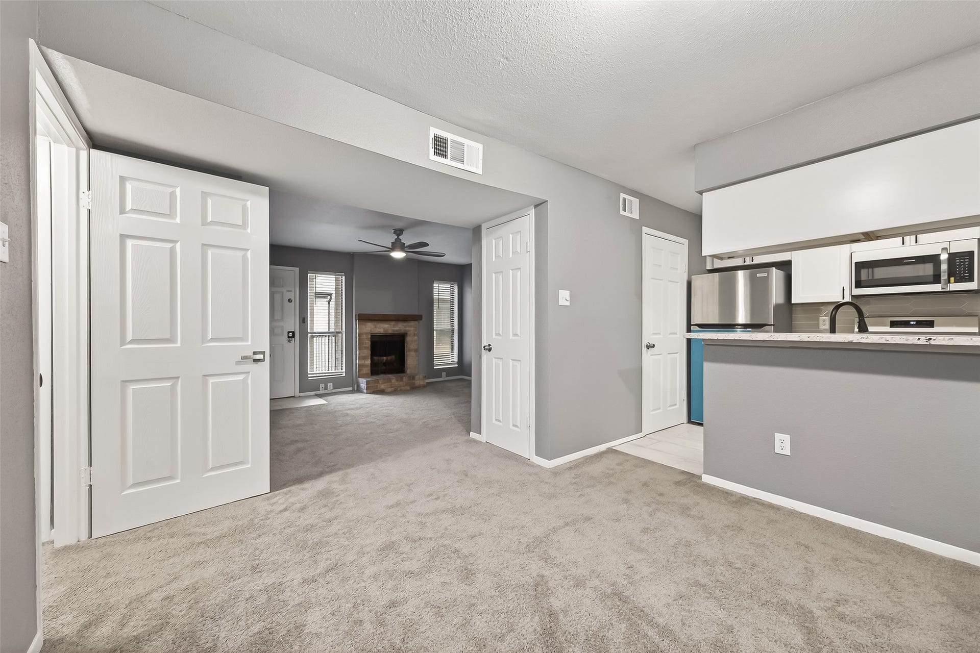 2100 Wilcrest Drive, #225, Houston, TX 77042 2100 Wilcrest Drive, #225, Houston, TX 77042