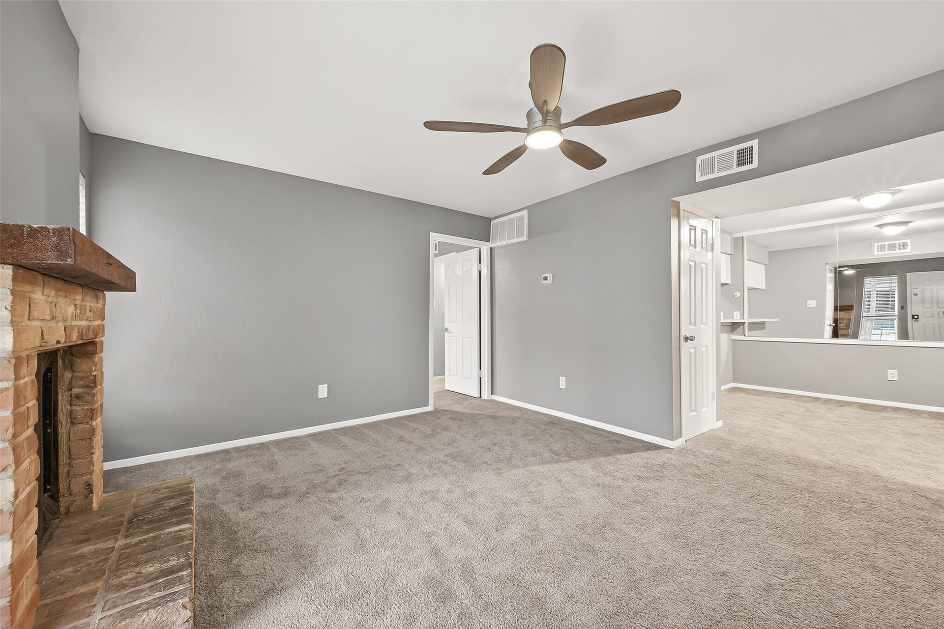 2100 Wilcrest Drive, #225, Houston, TX 77042 2100 Wilcrest Drive, #225, Houston, TX 77042