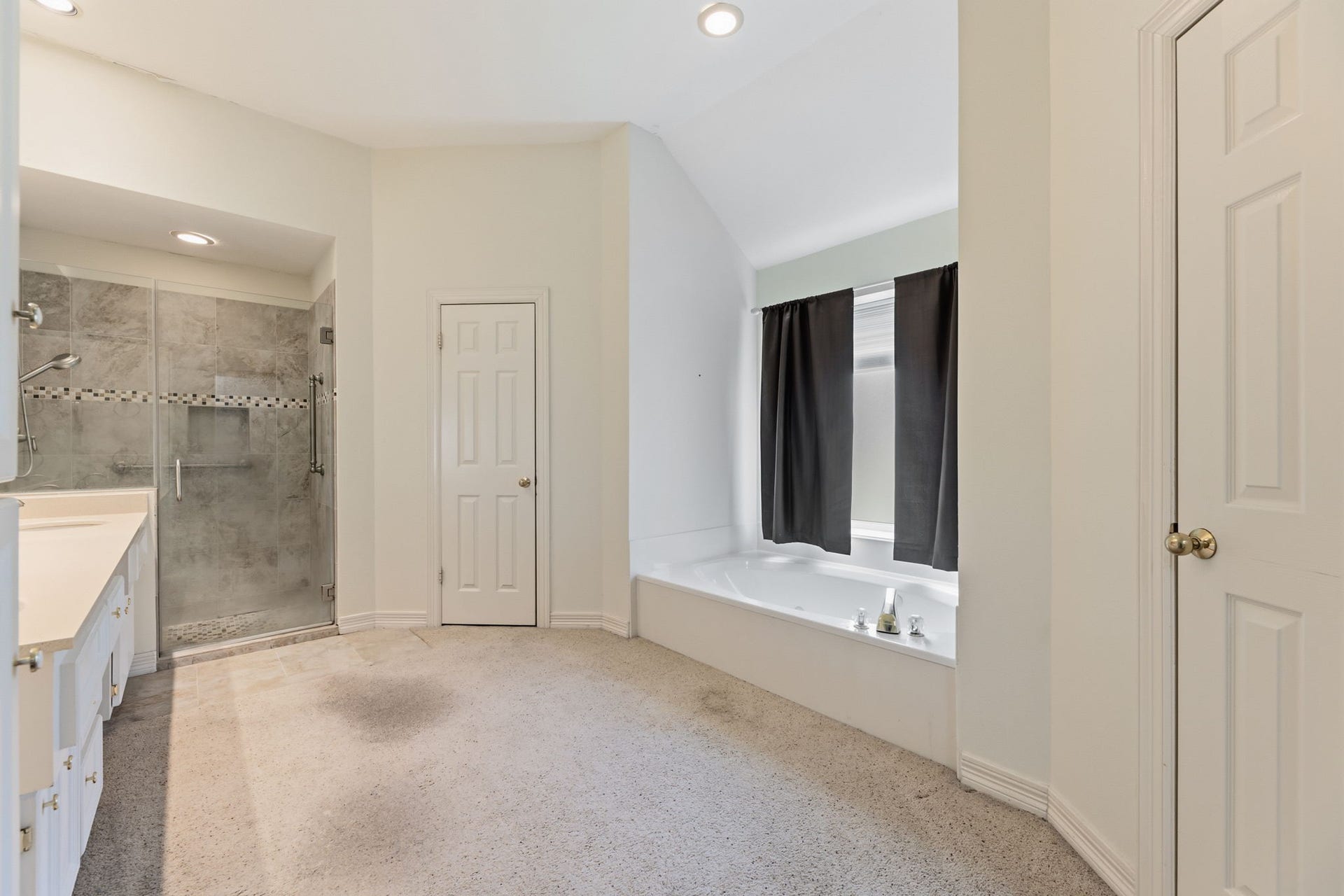19611 Atasca Oaks Drive, Humble, TX 77346