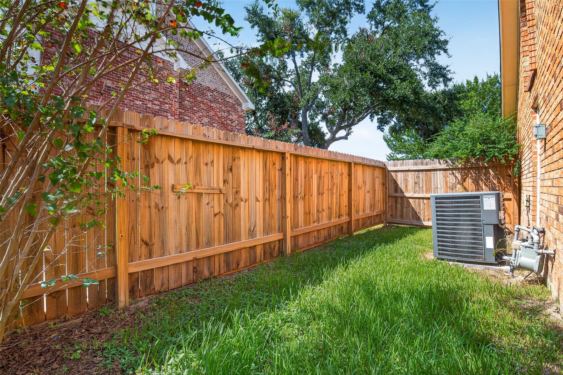 14811 Charlmont Drive, Houston, TX 77083 14811 Charlmont Drive, Houston, TX 77083