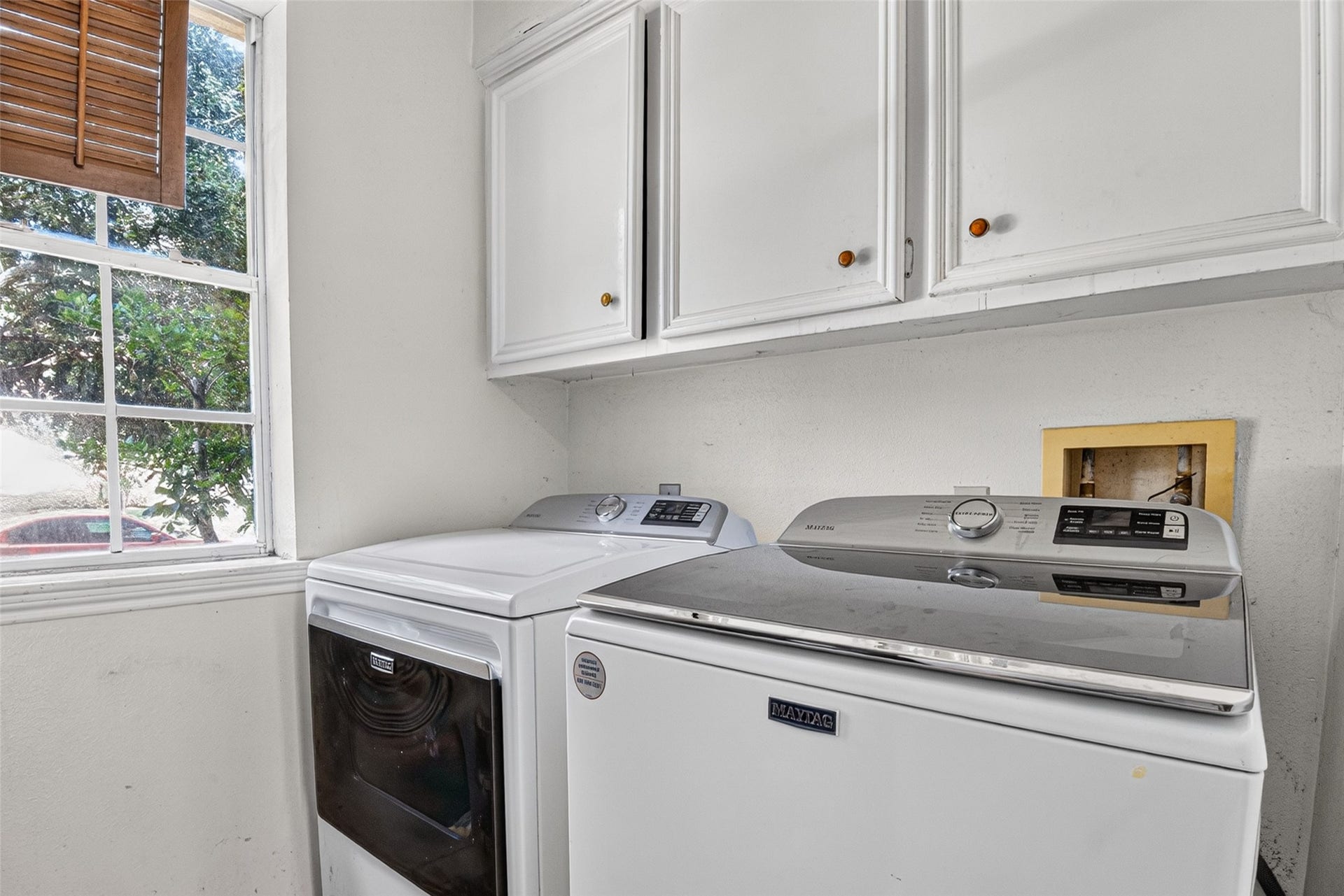 14811 Charlmont Drive, Houston, TX 77083 14811 Charlmont Drive, Houston, TX 77083