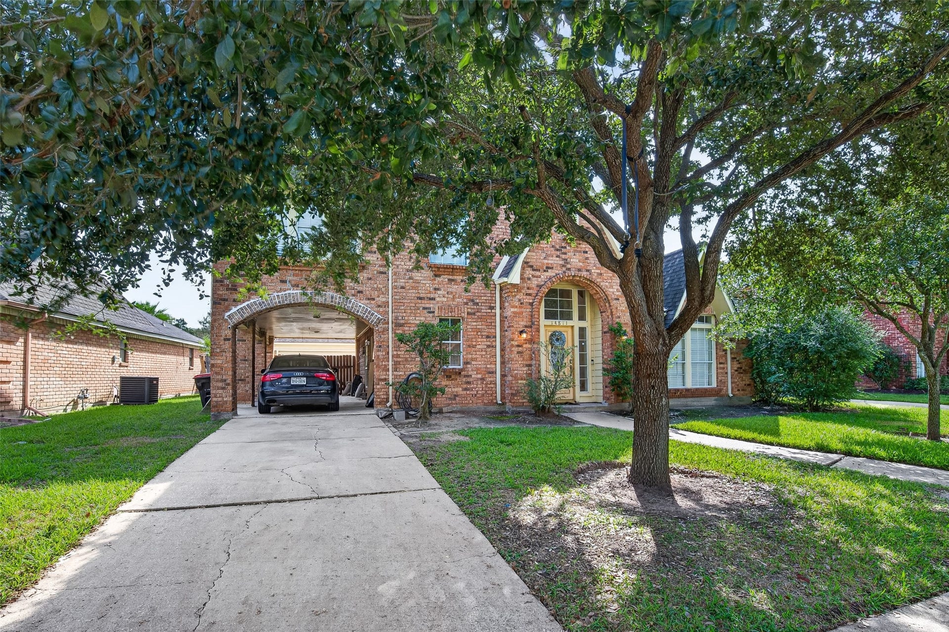 14811 Charlmont Drive, Houston, TX 77083 14811 Charlmont Drive, Houston, TX 77083
