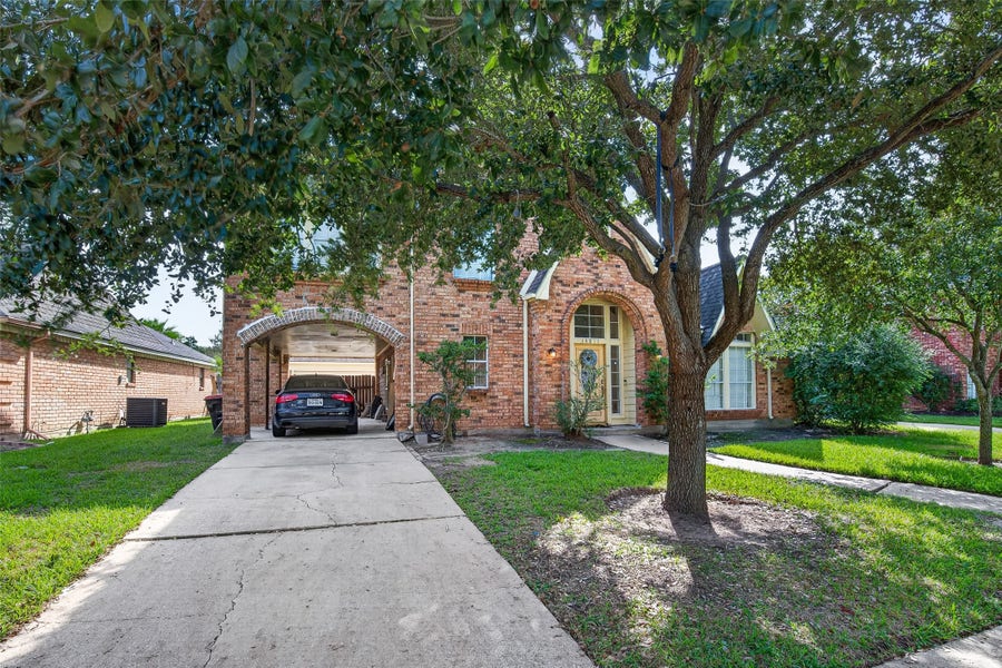Property photo for 14811 Charlmont Drive, Houston, TX