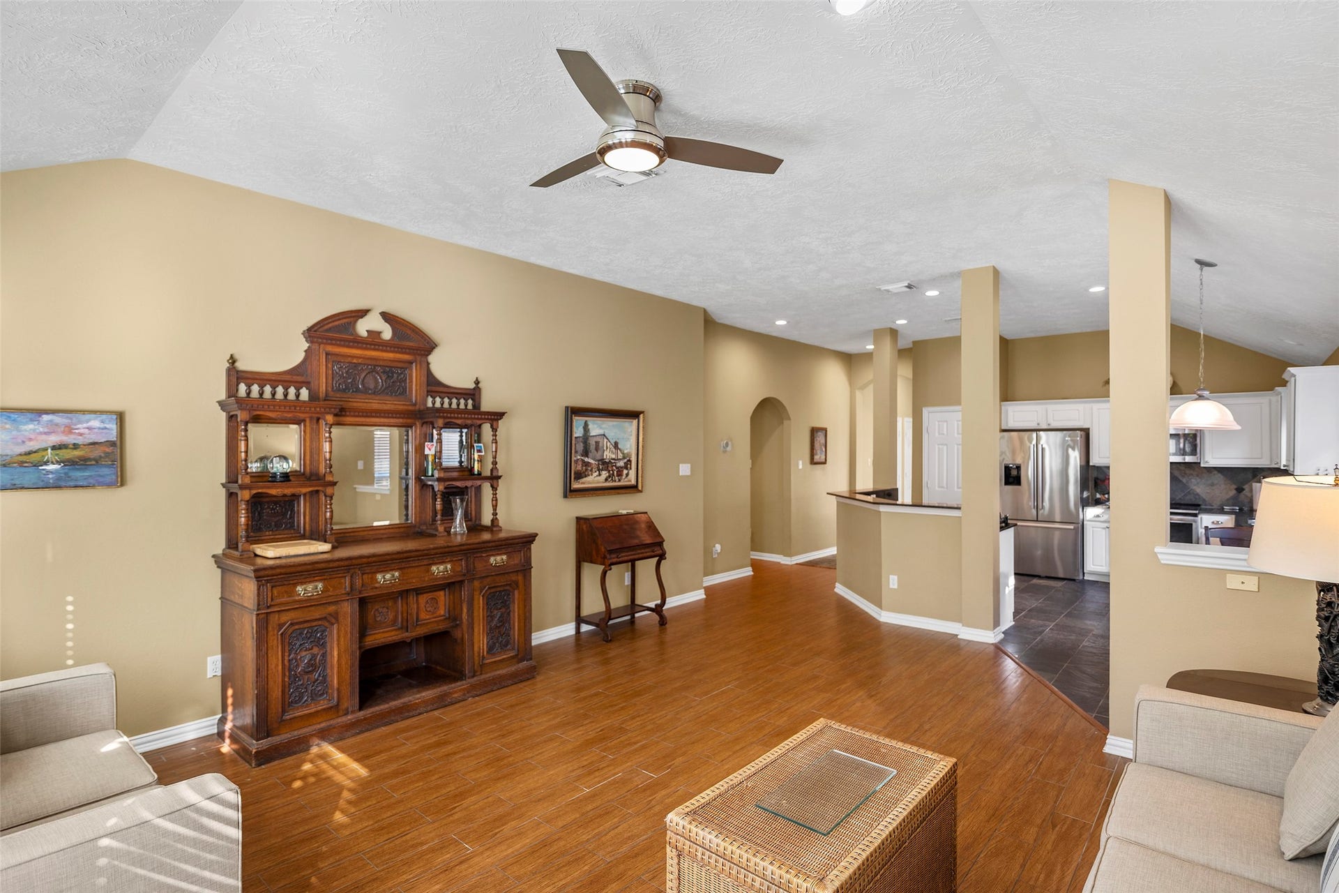 The wood look tile makes for easy maintenance.
