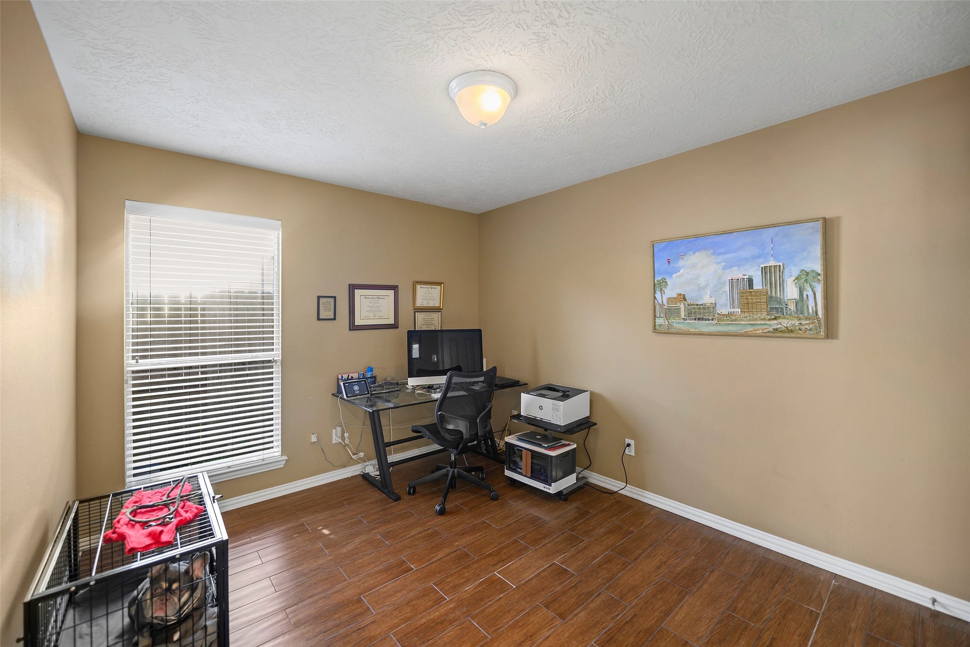 Third bedroom.