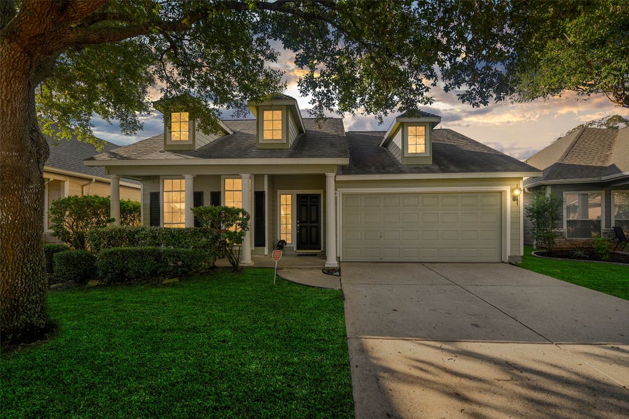 Property photo for 10210 Rosebud Lane, Missouri City, TX