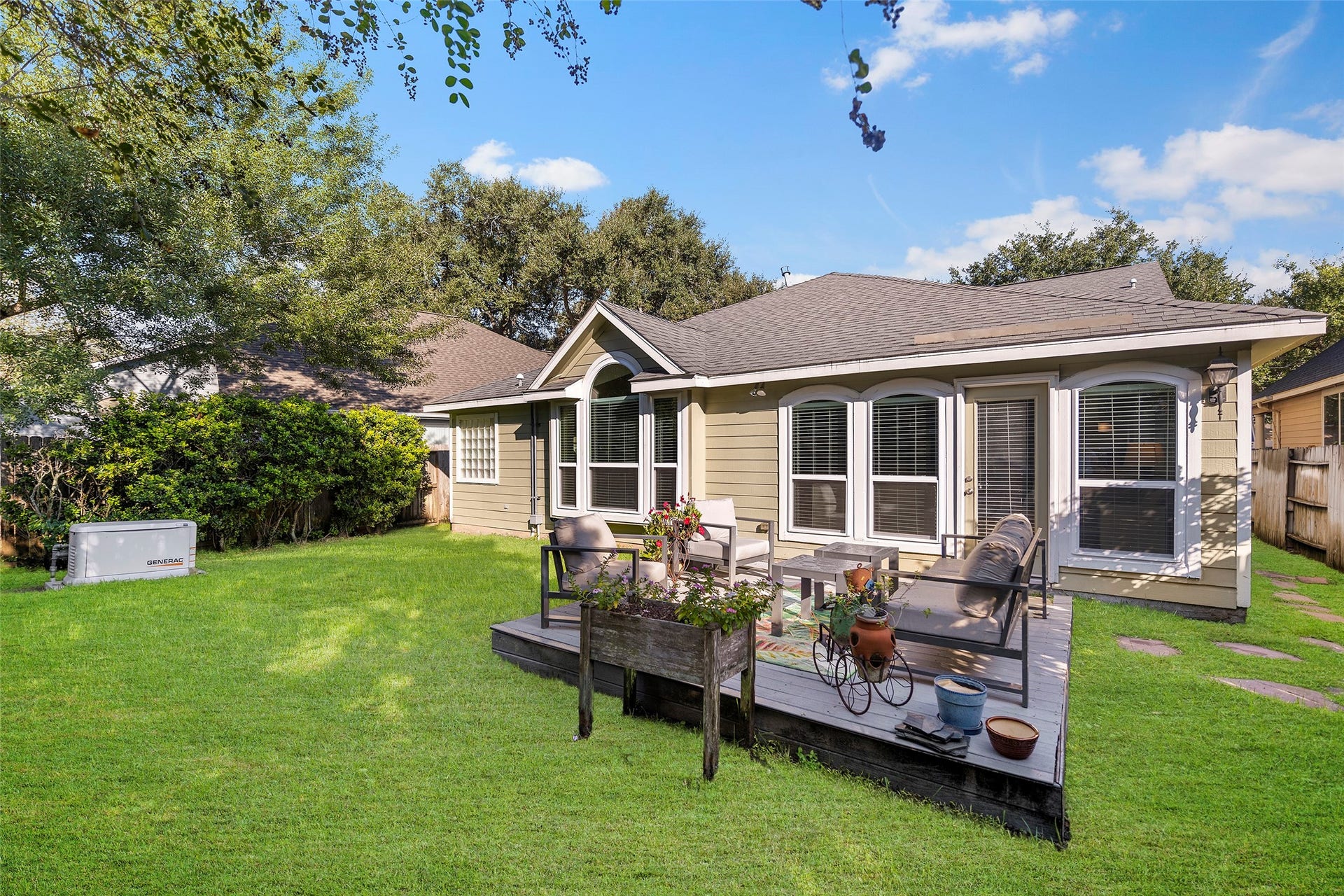 Check out this backyard composite deck!