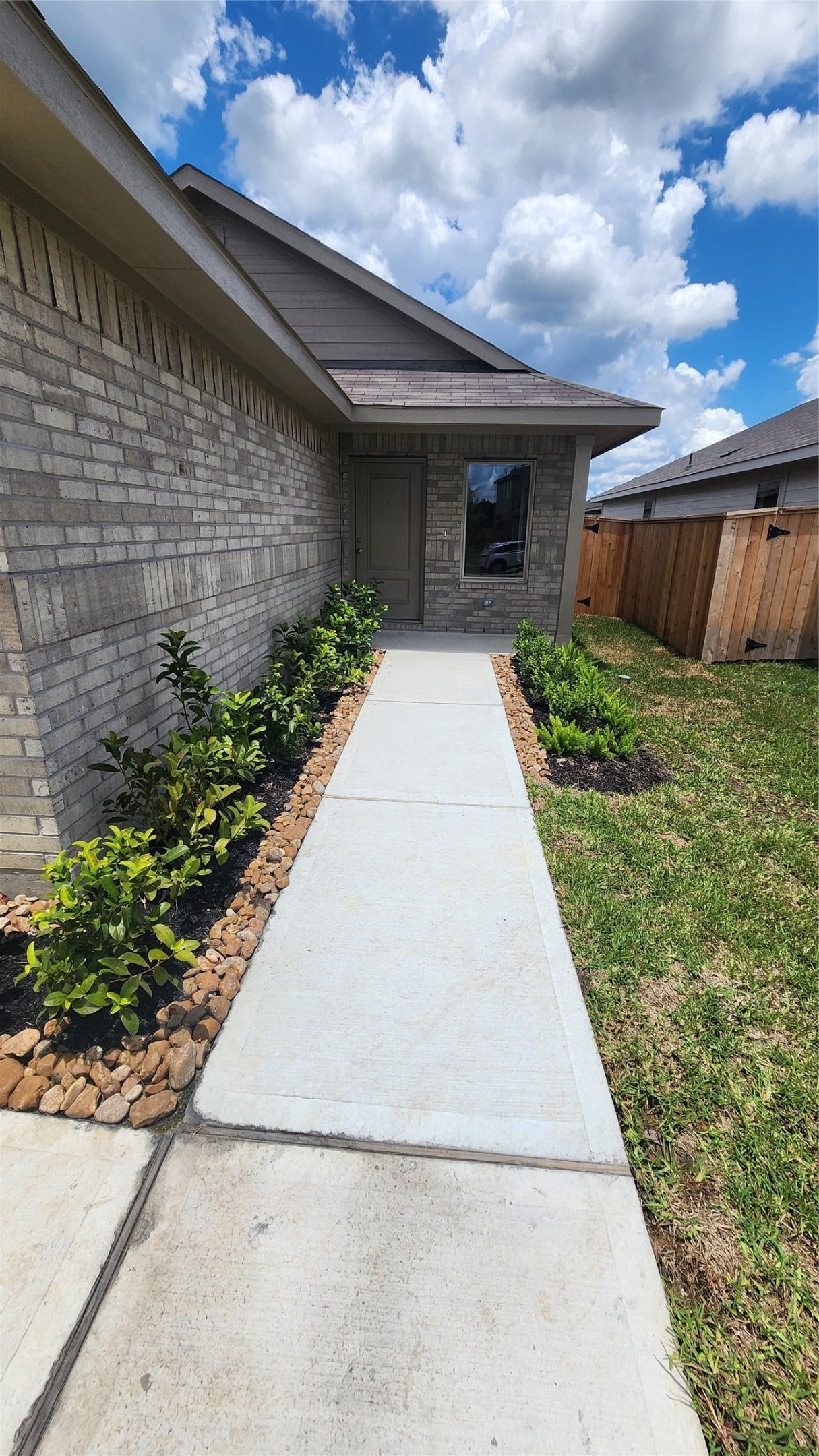 18659 Cepagatti Dr, New Caney, TX 77357