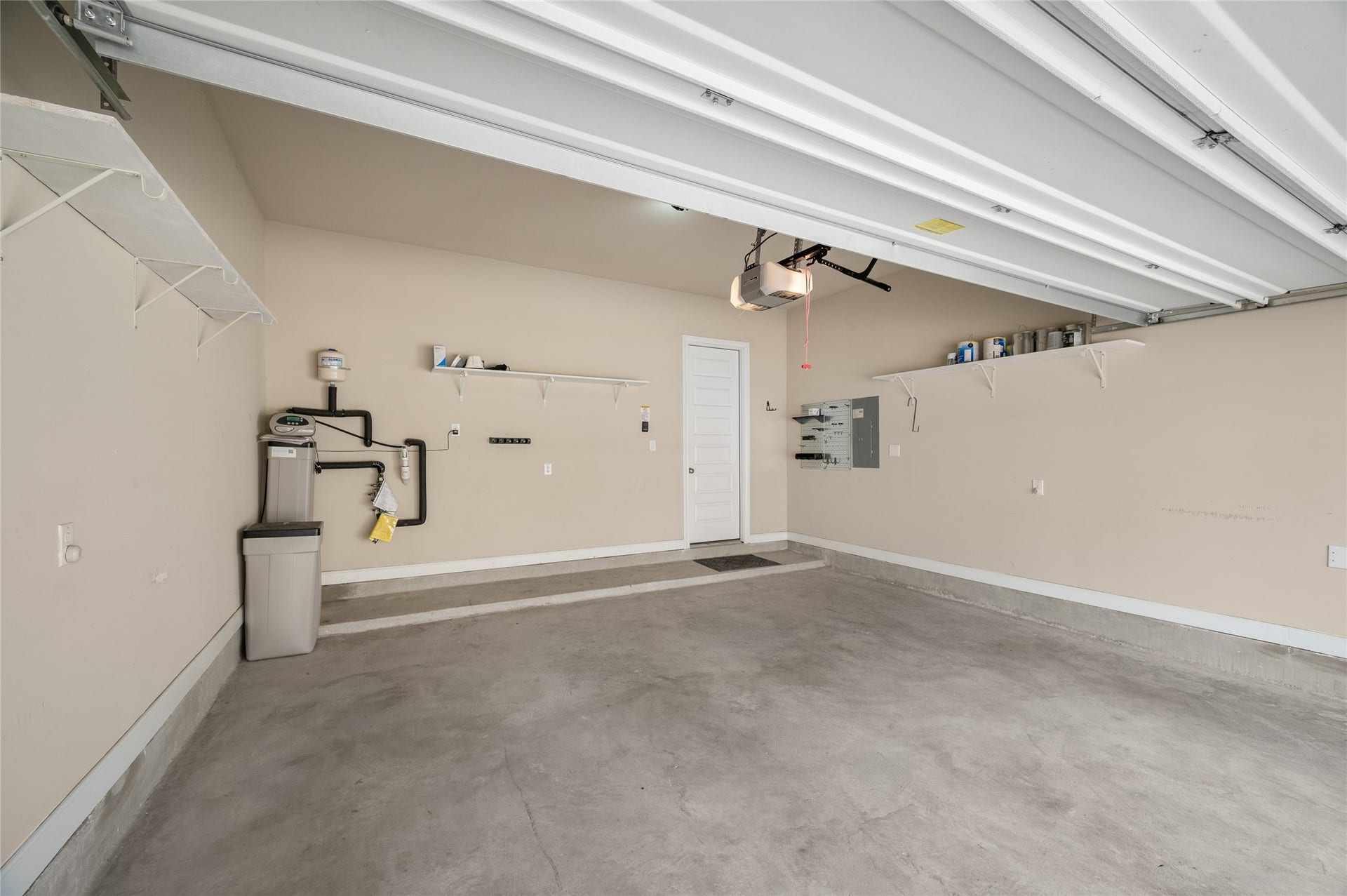 10013 Steeple Farms Drive, Houston, TX 77080 10013 Steeple Farms Drive, Houston, TX 77080