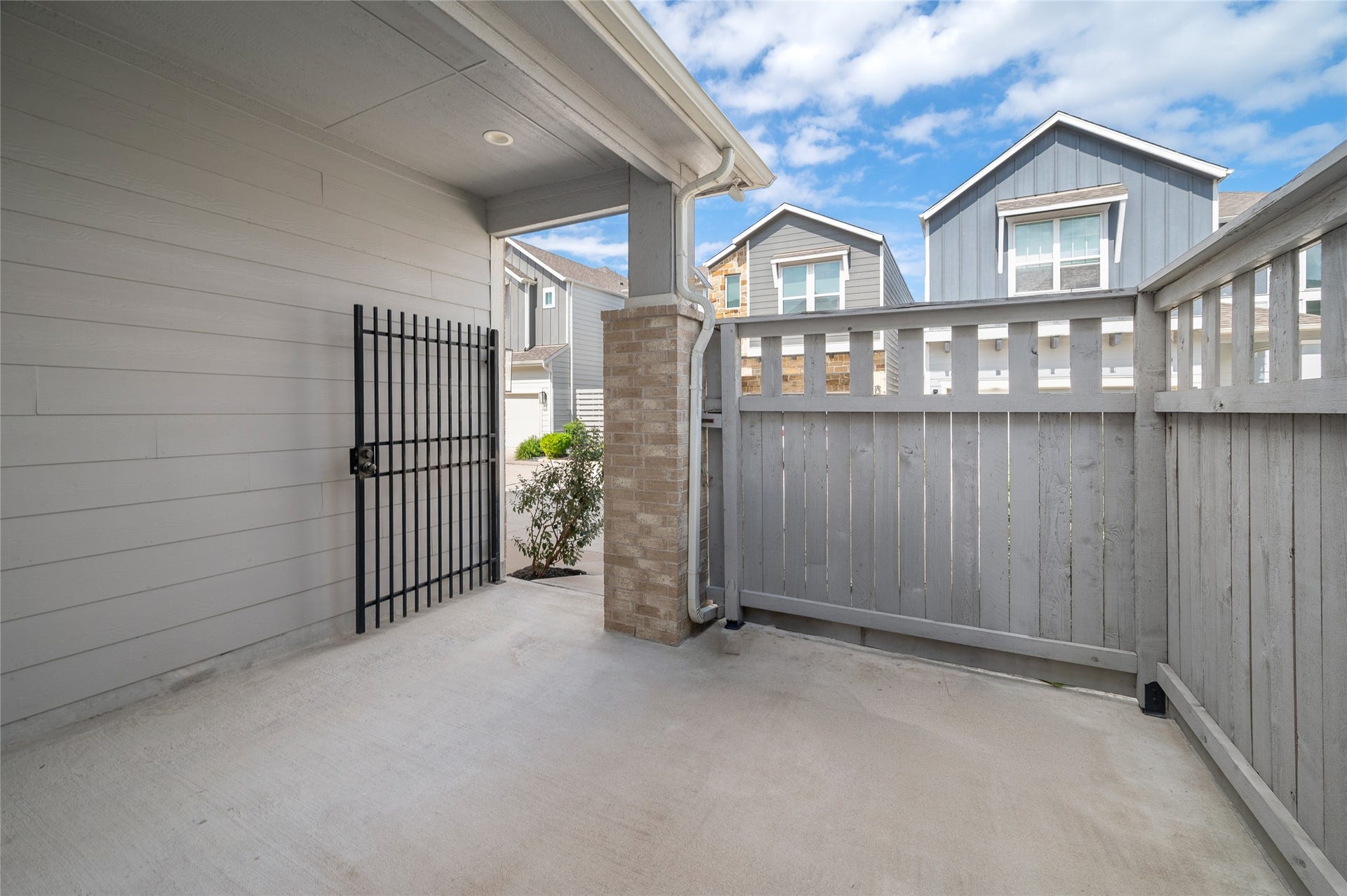 10013 Steeple Farms Drive, Houston, TX 77080 10013 Steeple Farms Drive, Houston, TX 77080