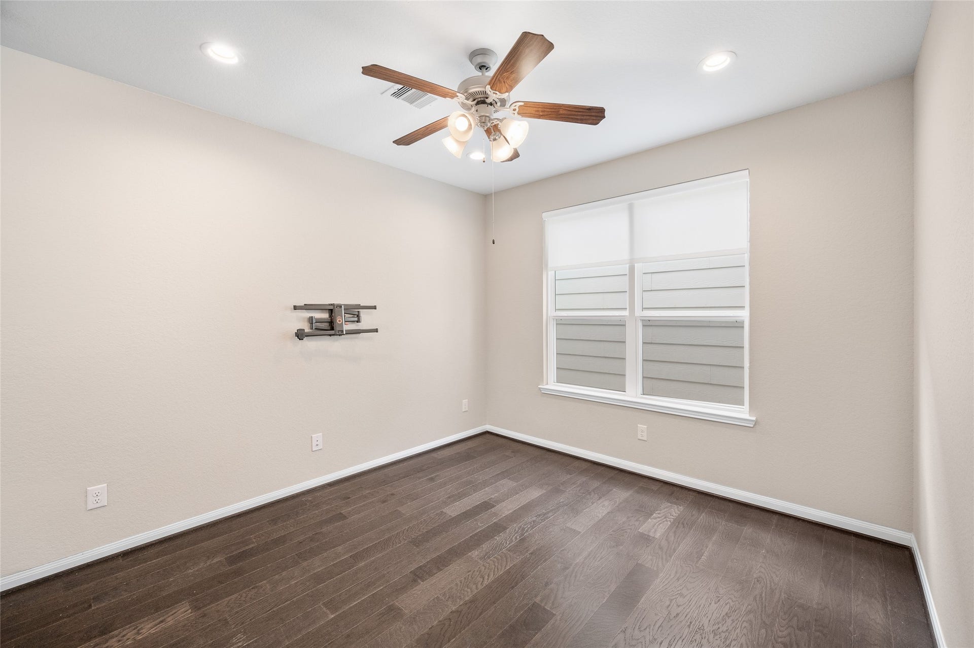 10013 Steeple Farms Drive, Houston, TX 77080 10013 Steeple Farms Drive, Houston, TX 77080