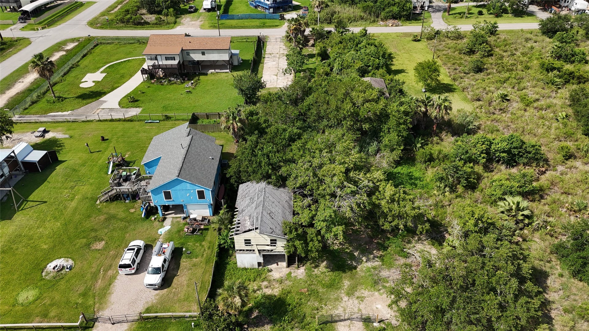 4603 Swan Street, Hitchcock, TX 77563 4603 Swan Street, Hitchcock, TX 77563