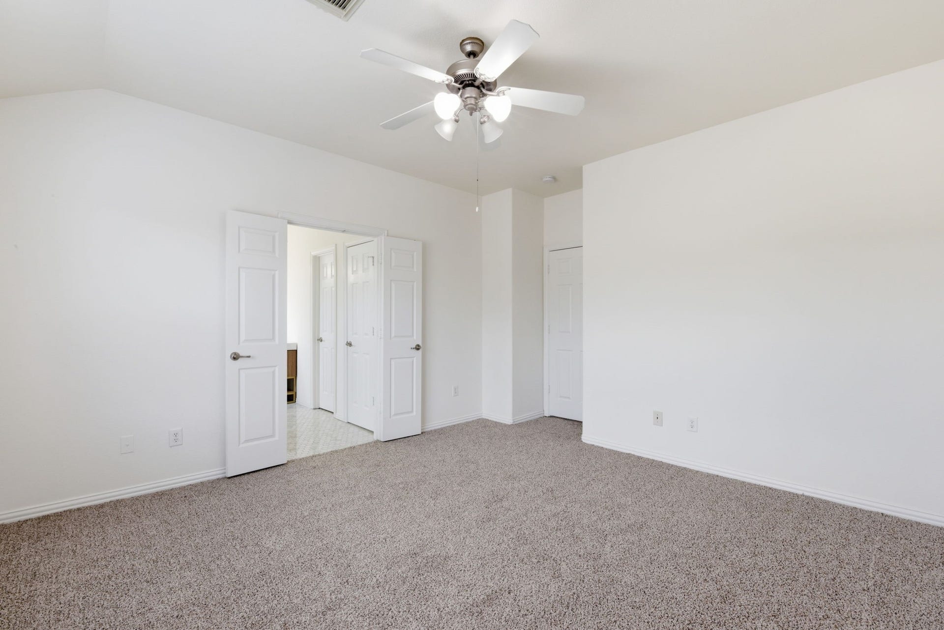 16023 Powder Springs Lane, Houston, TX 77070 The primary bedroom has an ensuite bath with a double door entry.