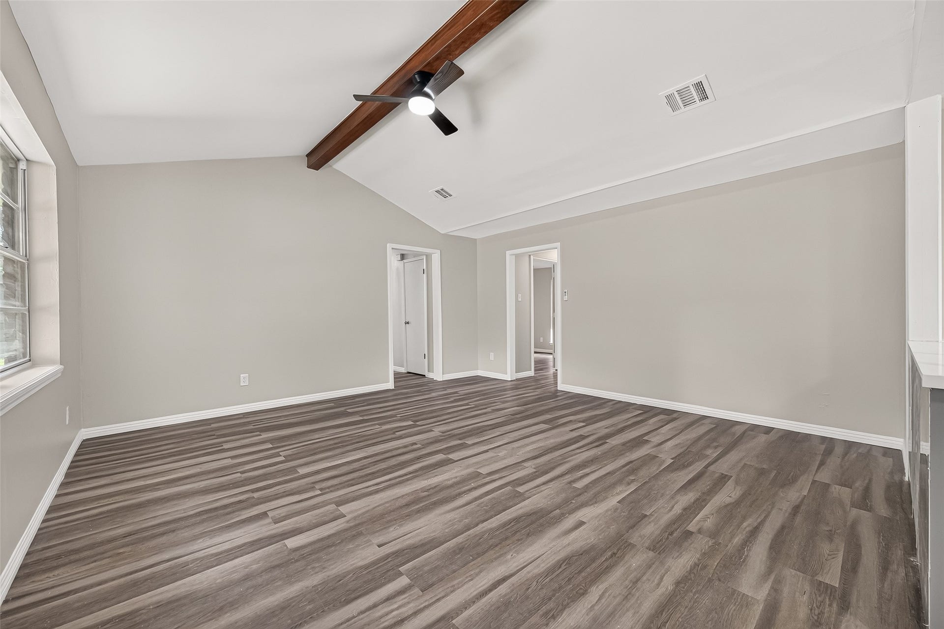 2013 Long Dr, Richmond, TX 77469