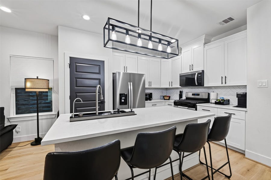 Property photo for 712 Delano Street, #B, Houston, TX