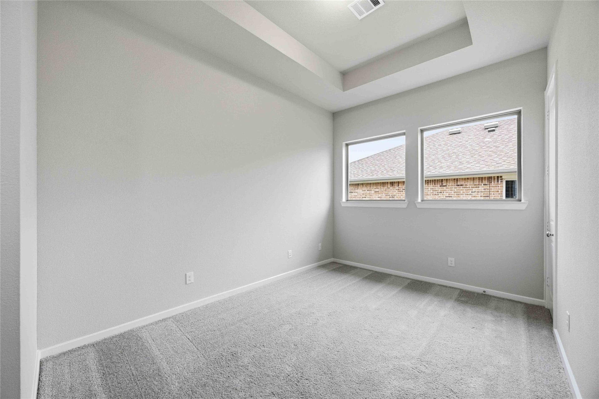 2717 Mackinac Bay Drive, La Marque, TX 77568 2717 Mackinac Bay Drive, La Marque, TX 77568