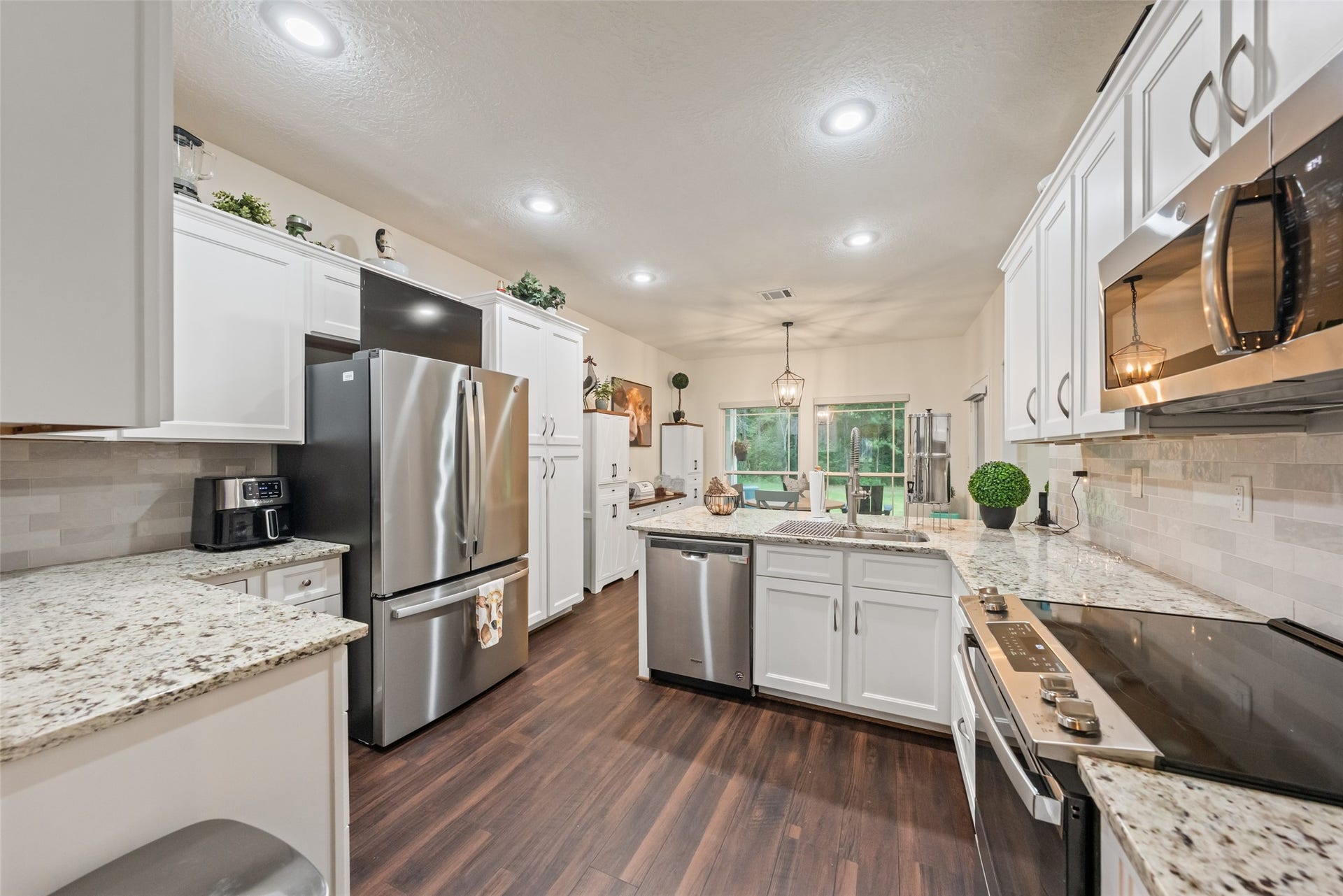 25680 Wisteria Lane, Hockley, TX 77447 25680 Wisteria Lane, Hockley, TX 77447