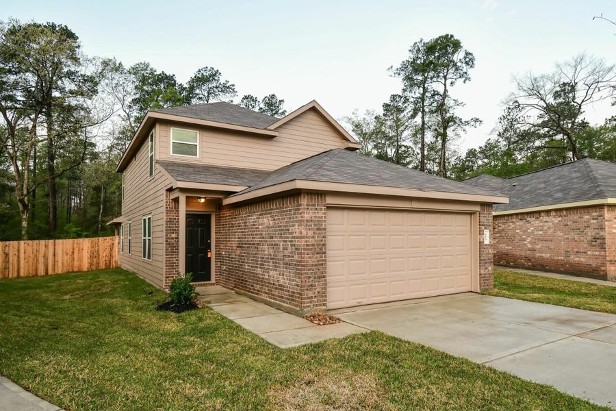 Property photo for 433 North Meadows Drive, Willis, TX