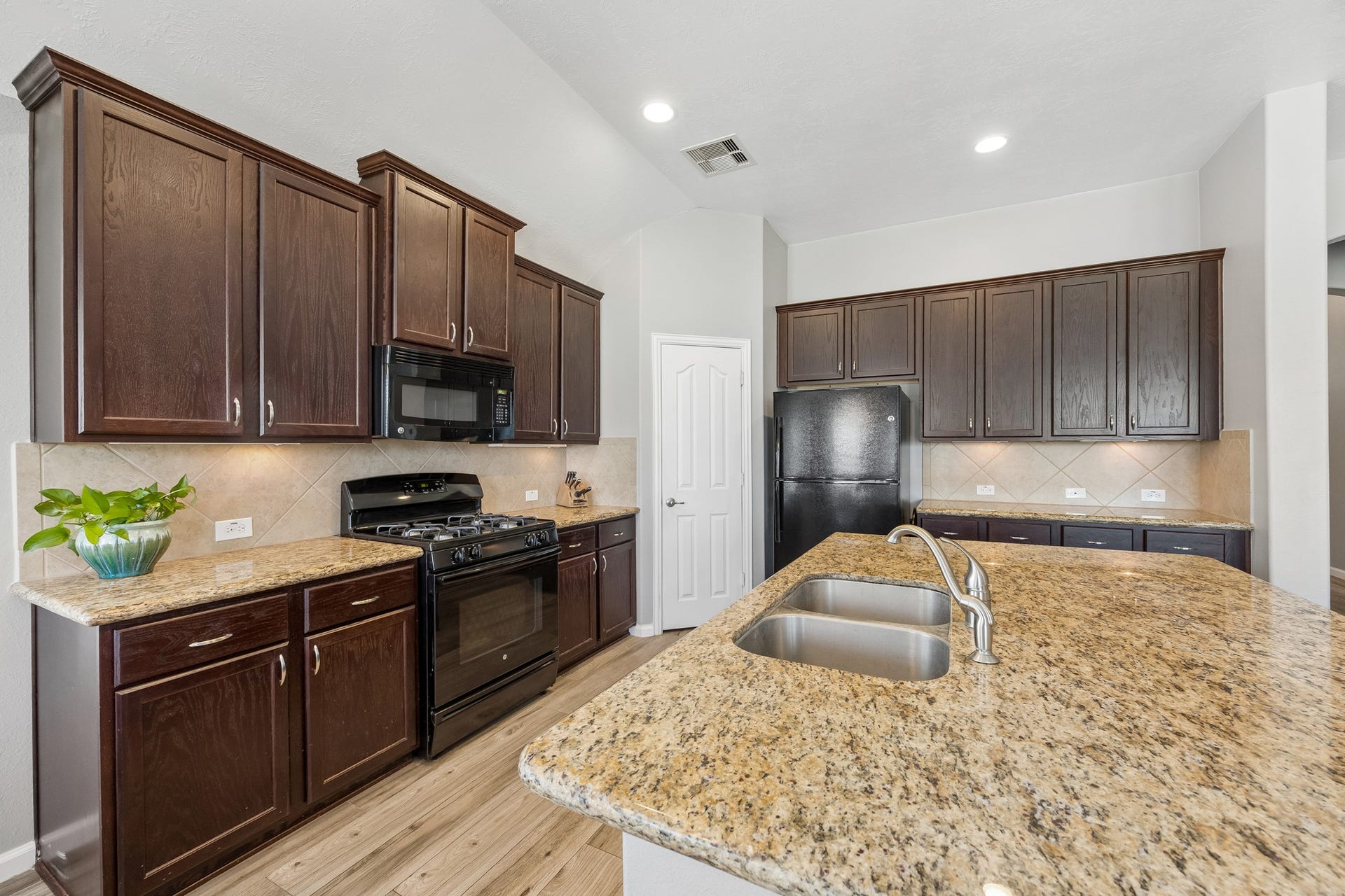 24726 Forest Canopy Drive, Katy, TX 77493 24726 Forest Canopy Drive, Katy, TX 77493
