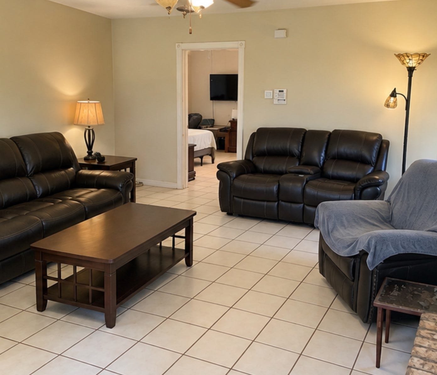 8035 Redbird Lane, Houston, TX 77044