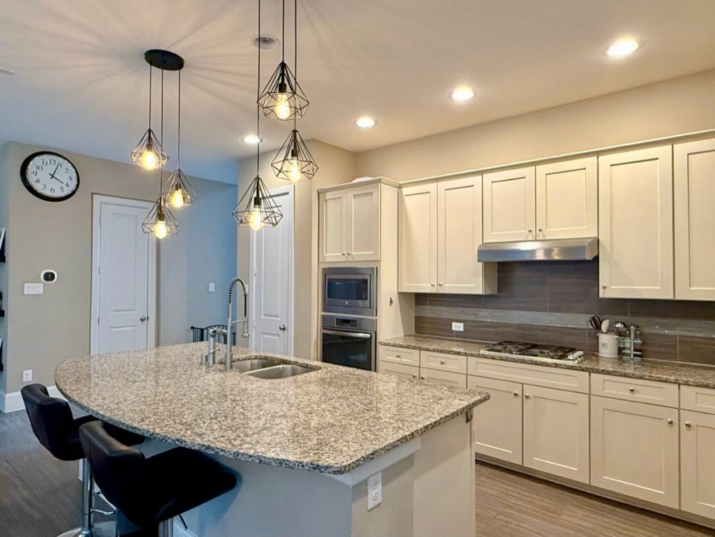 8809 Ashbloom Lane, Houston, TX 77080 8809 Ashbloom Lane, Houston, TX 77080