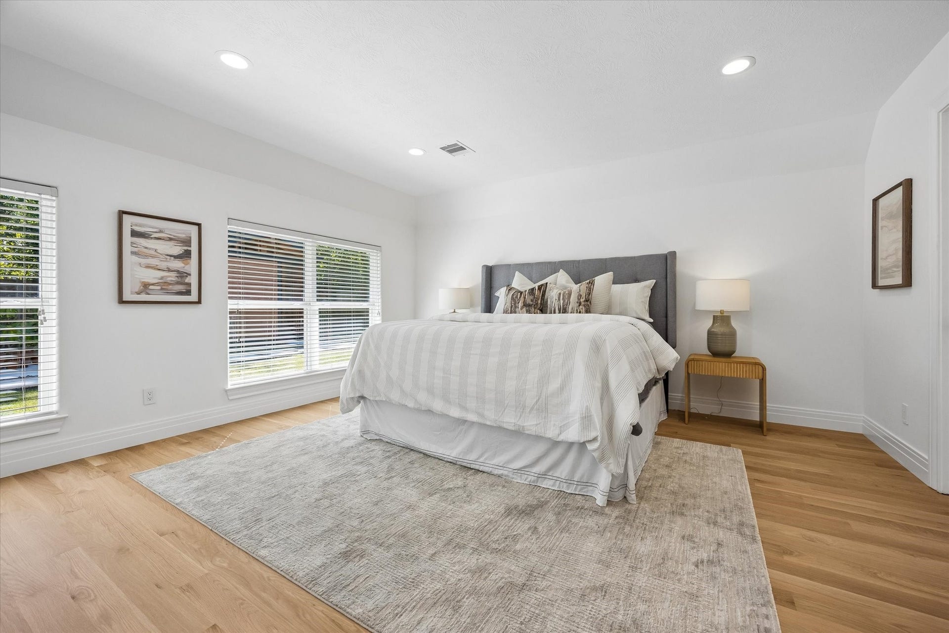 9317 Livernois Road, Houston, TX 77080 9317 Livernois Road, Houston, TX 77080