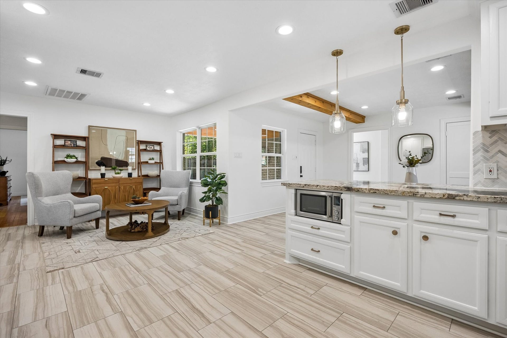 9317 Livernois Road, Houston, TX 77080 9317 Livernois Road, Houston, TX 77080