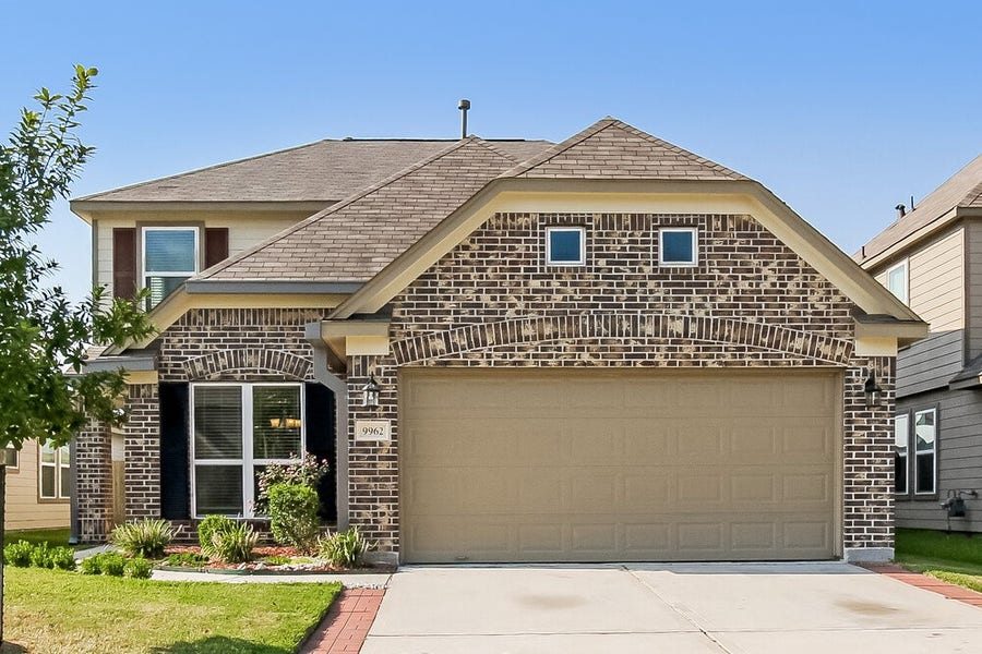 Property photo for 9962 Chimney Swift Lane, Conroe, TX