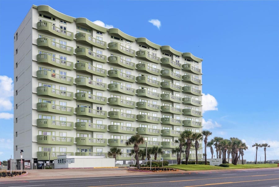 Property photo for 9420 Seawall Boulevard, #705, Galveston, TX