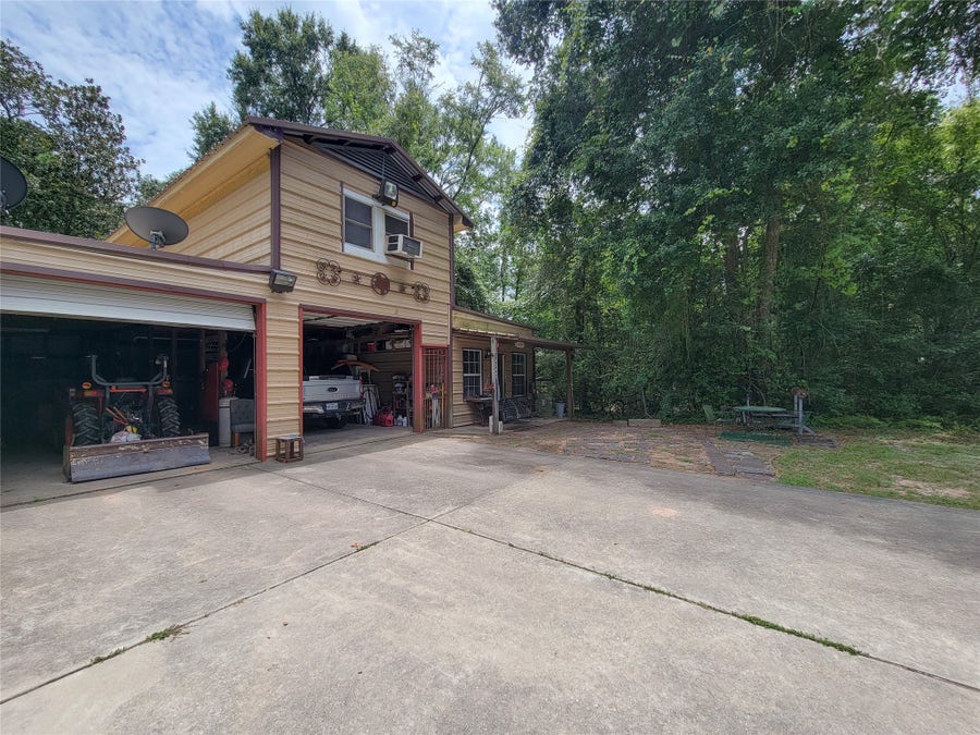 Property photo for 13200 Young, Conroe, TX