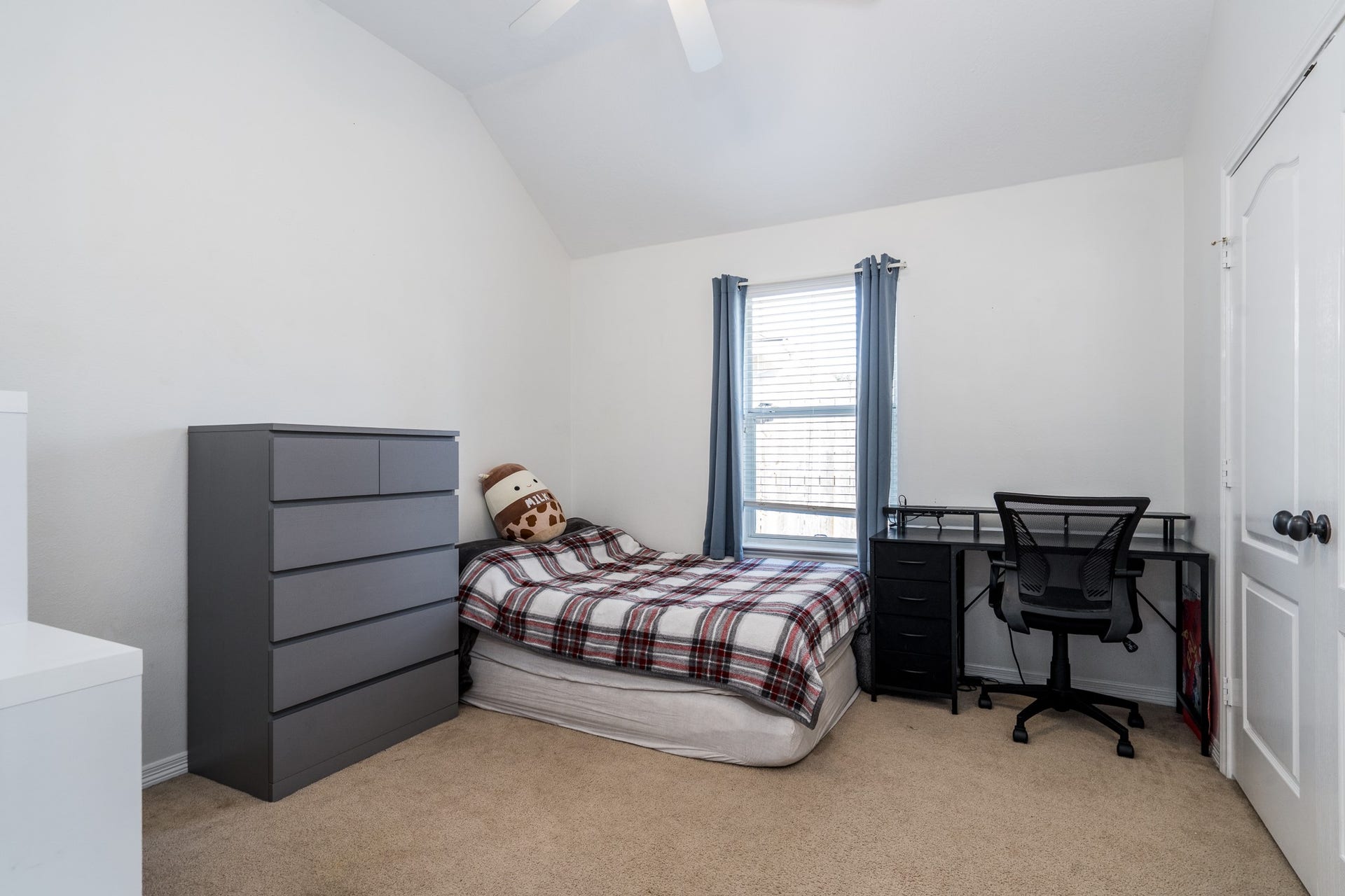 19110 Canyon Vista Court, Tomball, TX 77377 19110 Canyon Vista Court, Tomball, TX 77377
