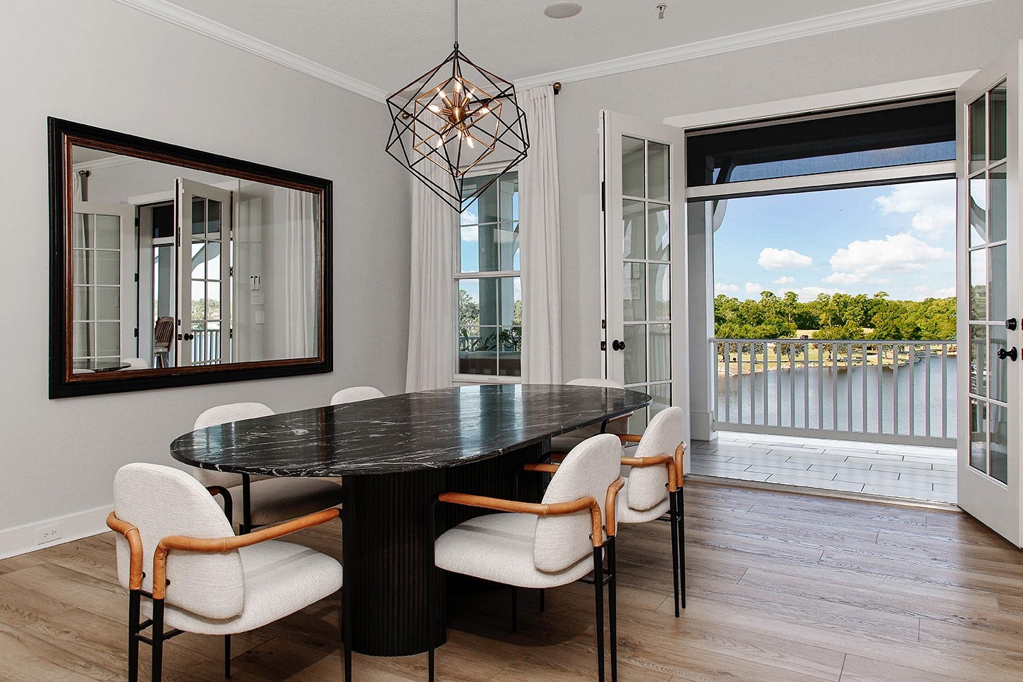 161 W Breezy Way, #3-C, The Woodlands, TX 77380 161 W Breezy Way, #3-C, The Woodlands, TX 77380