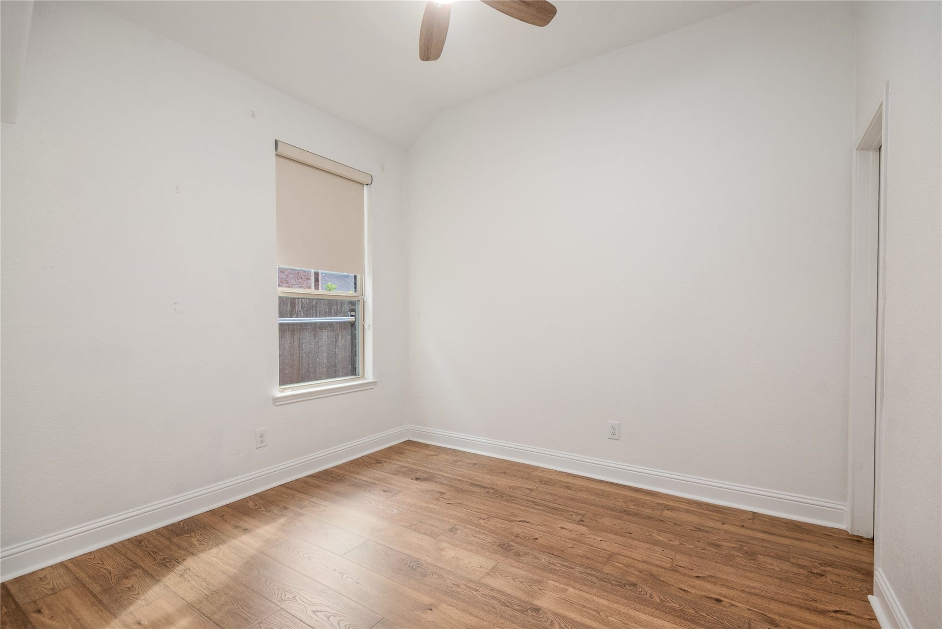 4804 Ladona Court, League City, TX 77573 4804 Ladona Court, League City, TX 77573