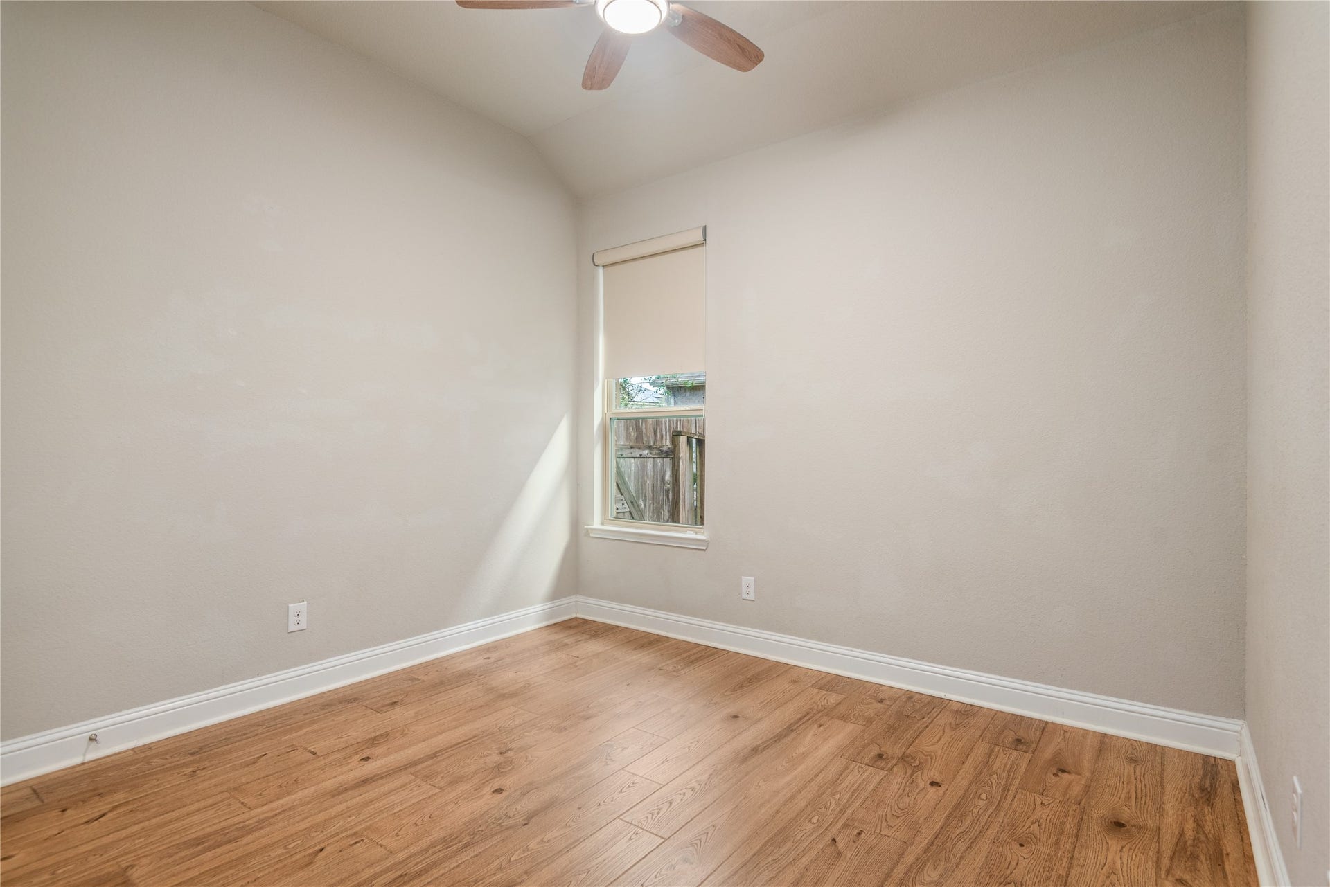 4804 Ladona Court, League City, TX 77573 4804 Ladona Court, League City, TX 77573