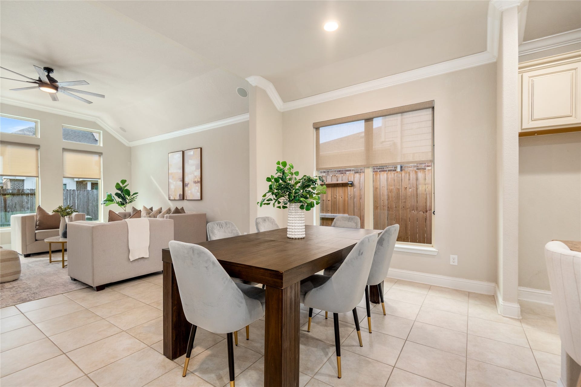 4804 Ladona Court, League City, TX 77573 4804 Ladona Court, League City, TX 77573