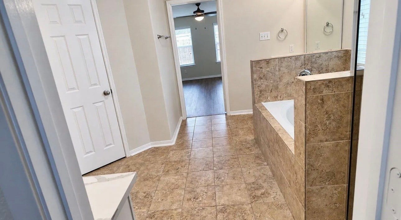 4713 HIGH CREEK CT, Alvin, TX 77511 4713 HIGH CREEK CT, Alvin, TX 77511