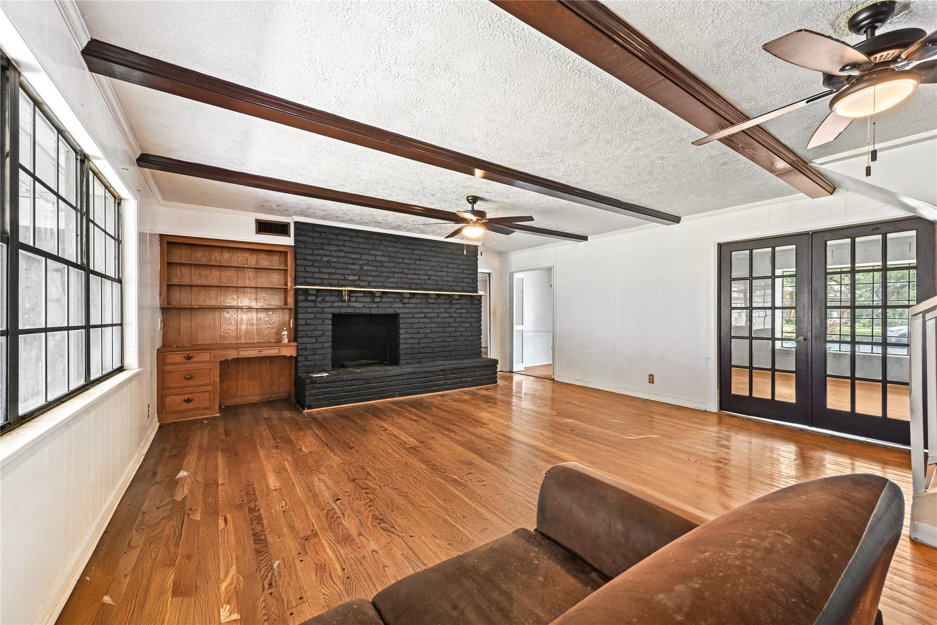 2310 Fenwood Drive, Pasadena, TX 77502 2310 Fenwood Drive, Pasadena, TX 77502