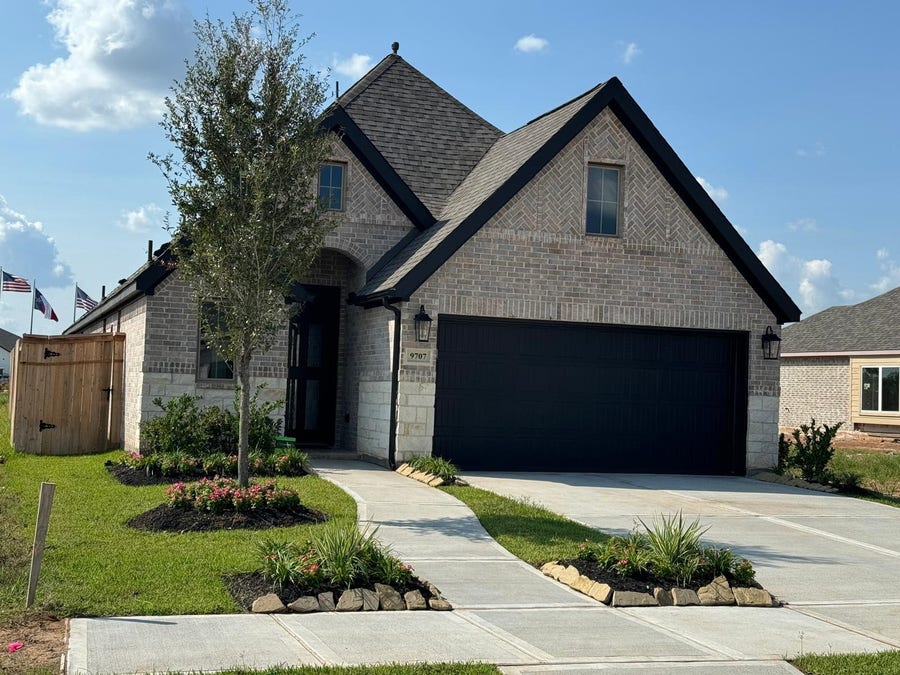 Property photo for 9707 Keeper Dr, Missouri City, TX