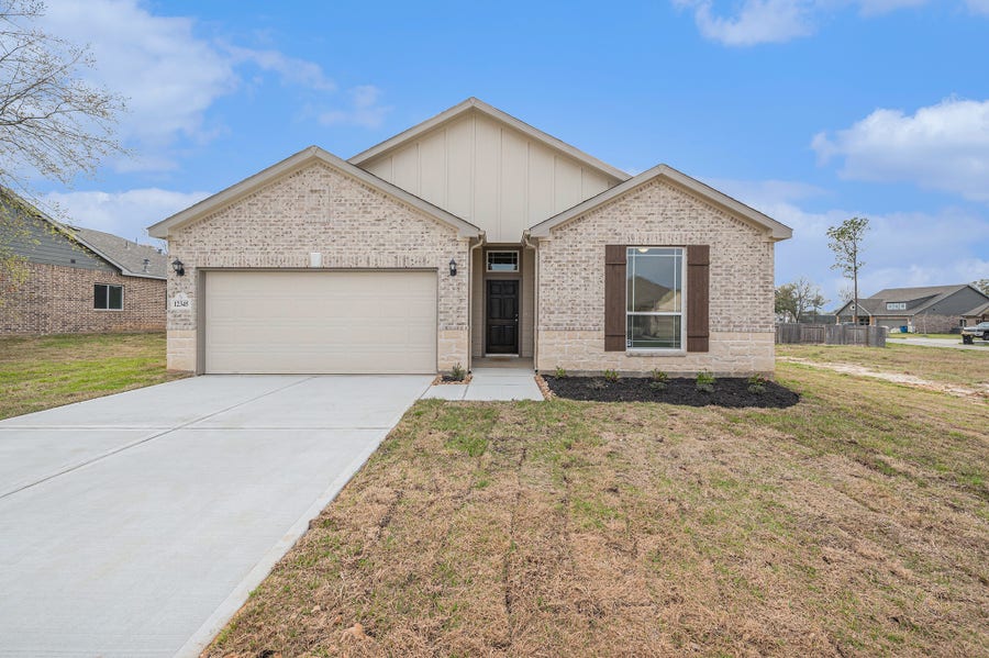 Property photo for 12408 Hackberry Dr, Willis, TX