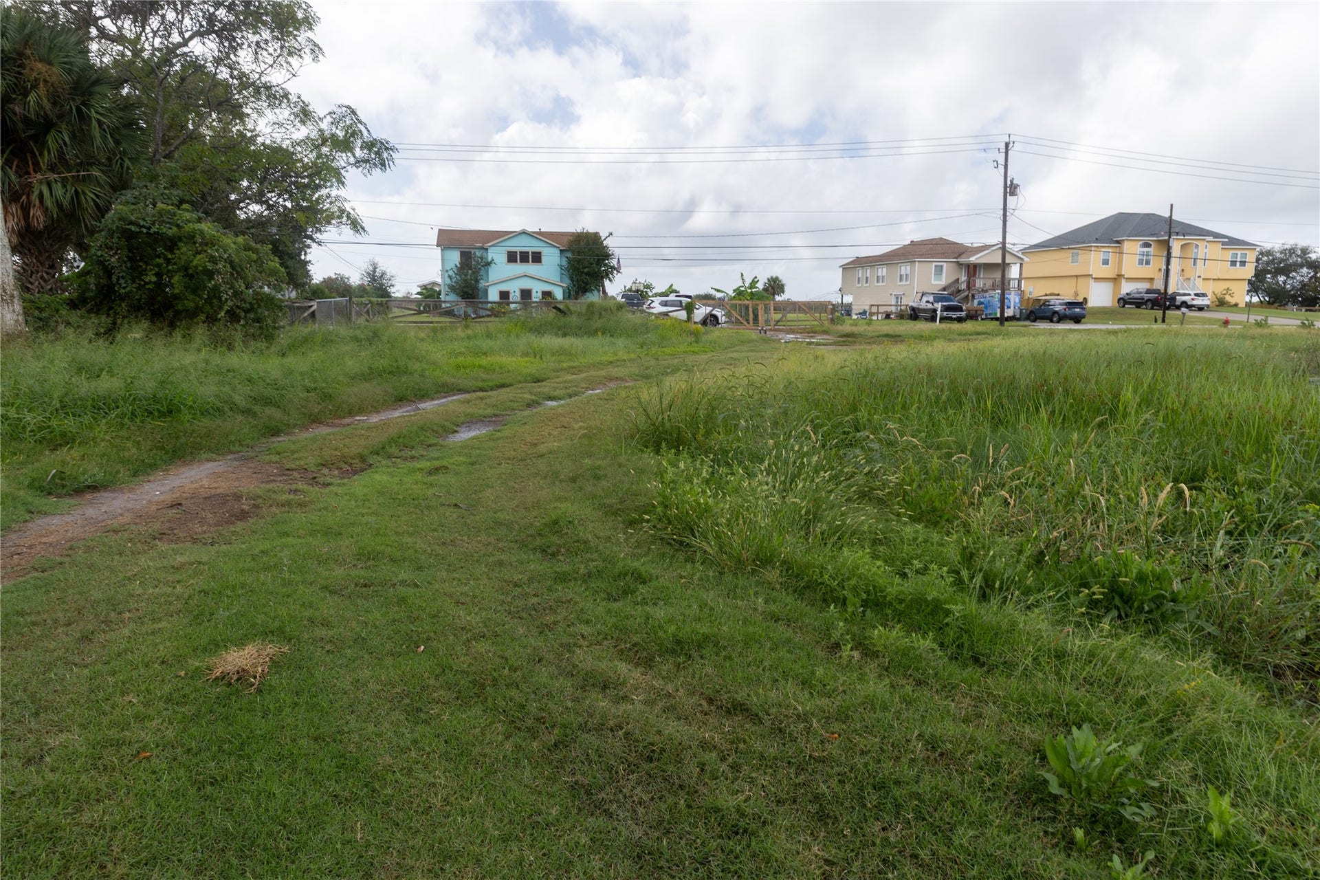Lot 22 (22-1) 103rd Street, Galveston, TX 77554 Lot 22 (22-1) 103rd Street, Galveston, TX 77554
