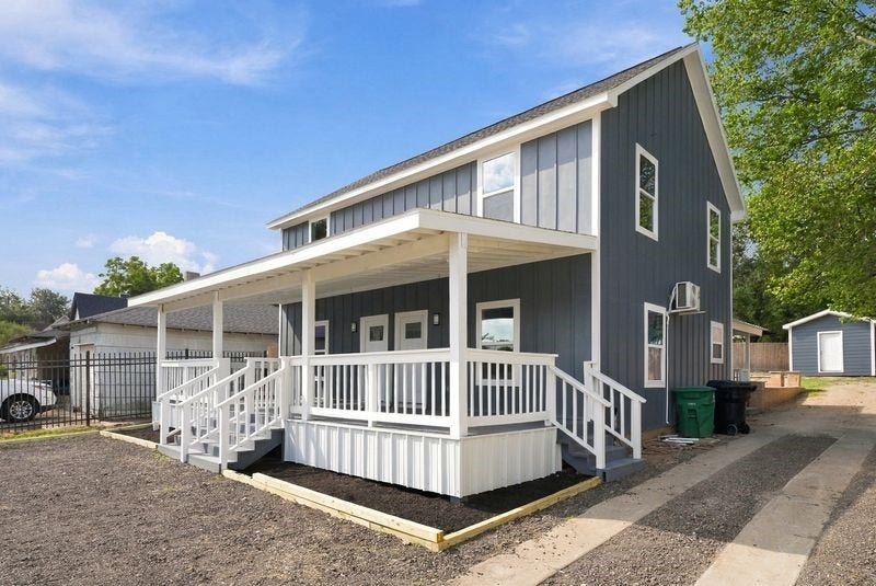 Property photo for 1720 Pasadena Street, #B, Houston, TX