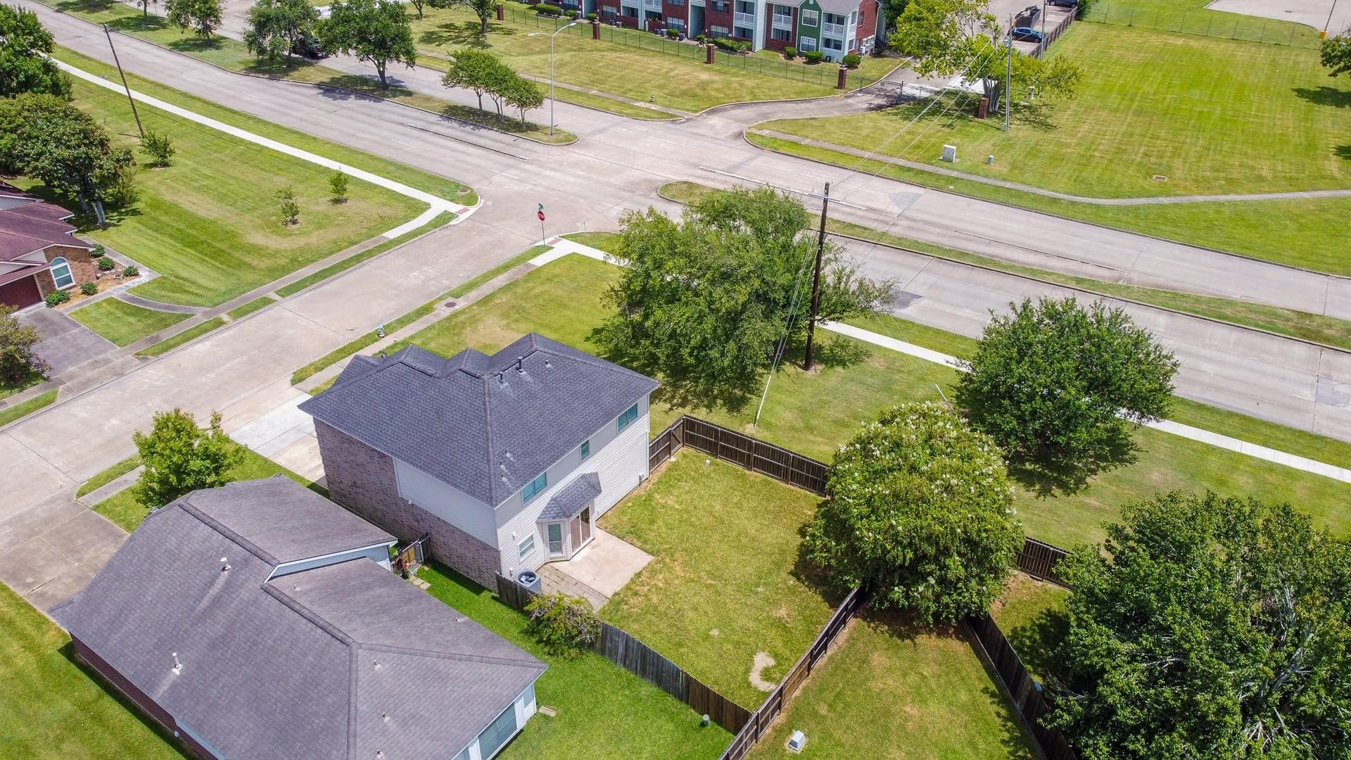 101 Cacao Street, Lake Jackson, TX 77566 101 Cacao Street, Lake Jackson, TX 77566