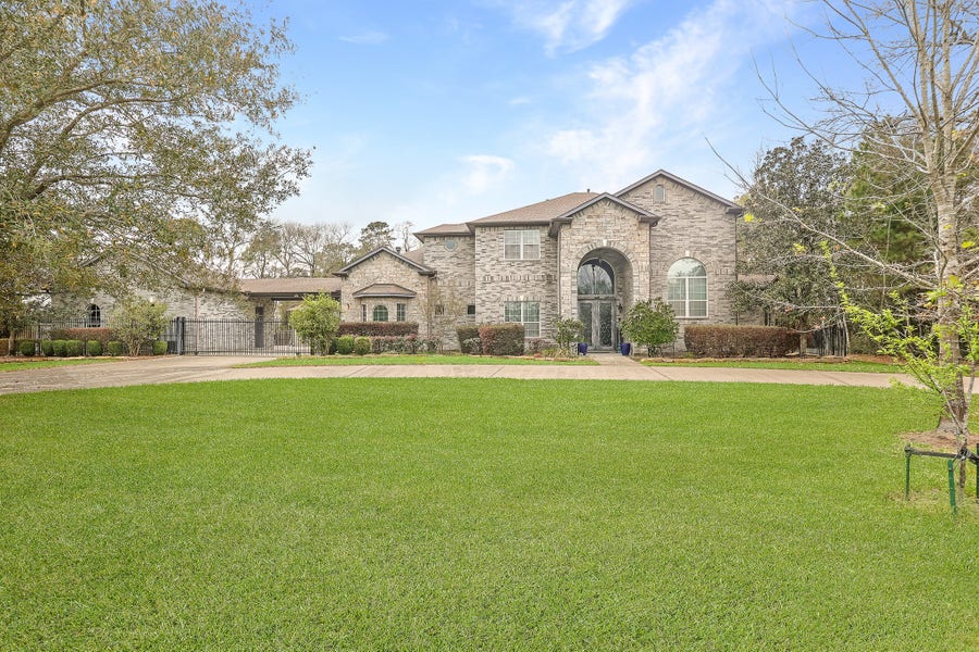 Property photo for 27403 W Balsam Fir Circle, Spring, TX