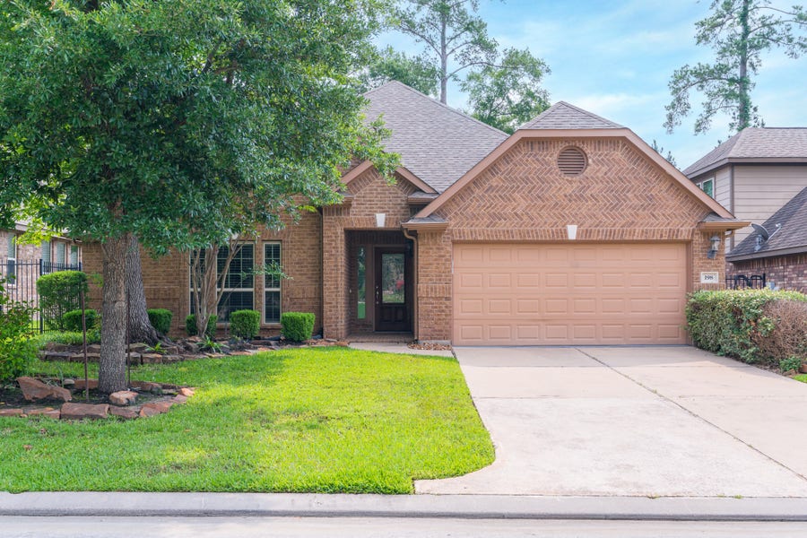 Property photo for 198 Hearthshire Circle, The Woodlands, TX