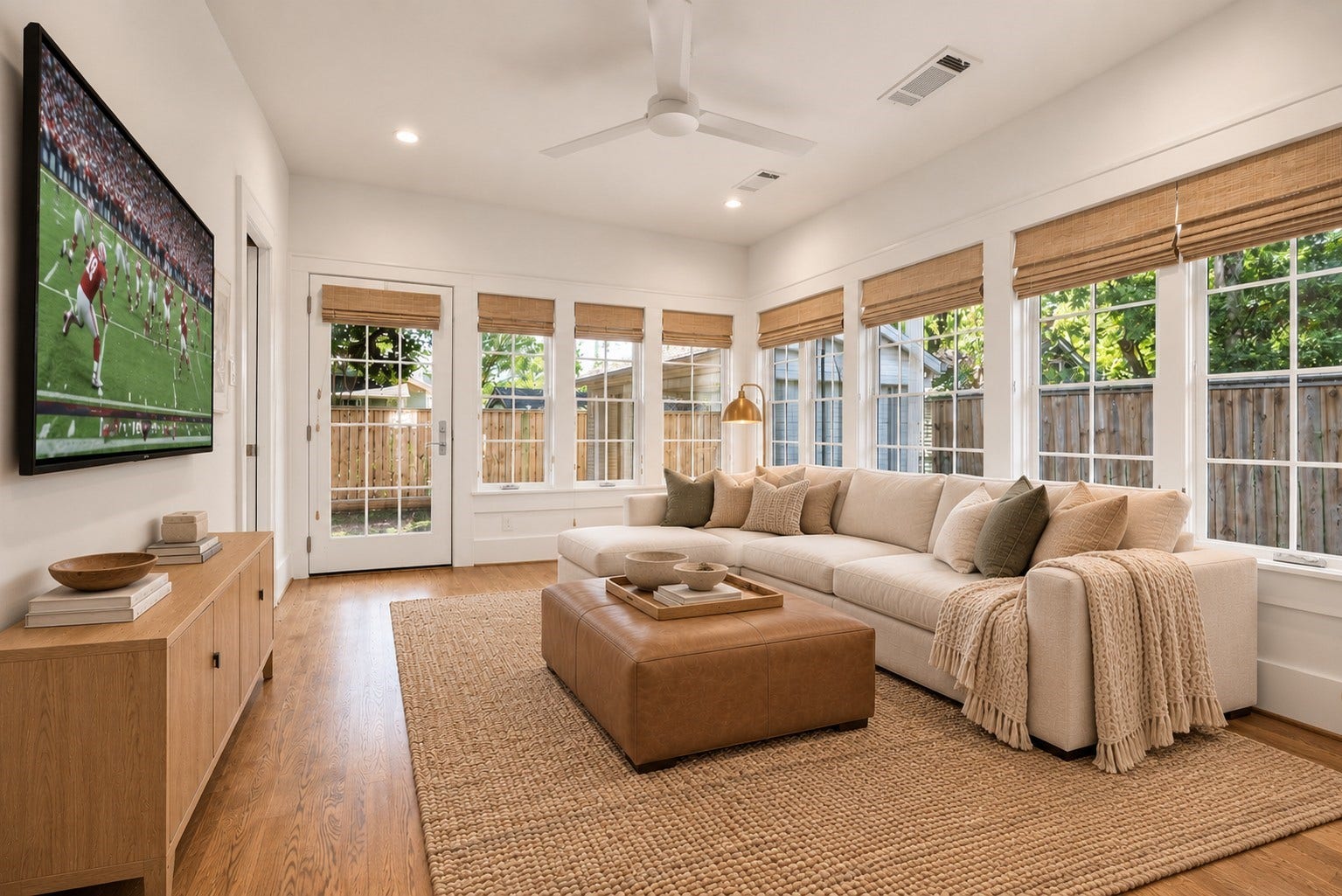 910 Fugate Street, Houston, TX 77009 910 Fugate Street, Houston, TX 77009