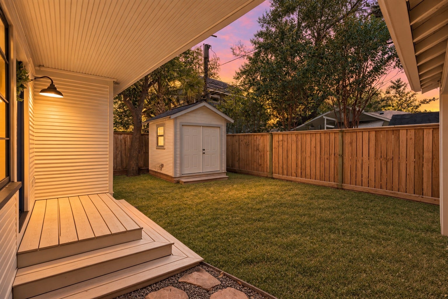 910 Fugate Street, Houston, TX 77009 910 Fugate Street, Houston, TX 77009