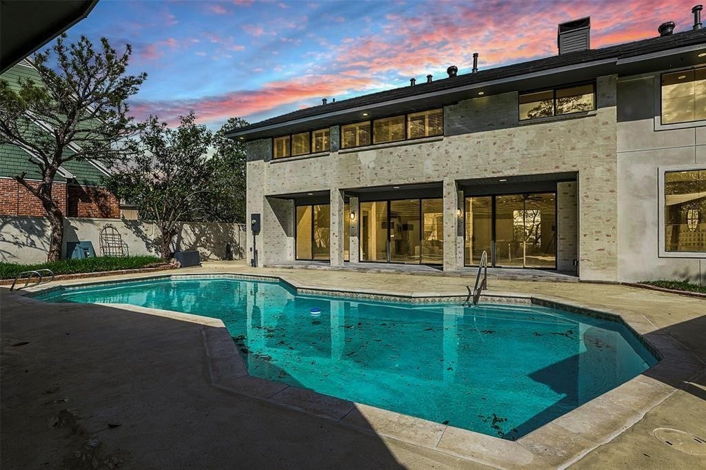 5614 Indian Circle, Houston, TX 77056 5614 Indian Circle, Houston, TX 77056